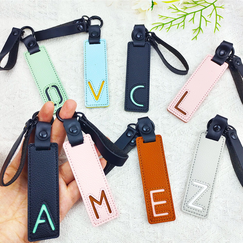 Classic Pu Leather Keychain A- - Monogram Keychain Leather ulasan dan harga